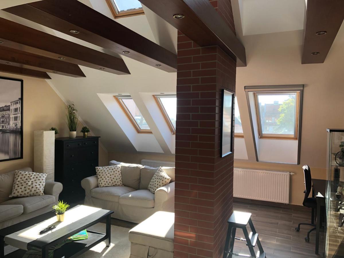 Galeria Apartmanhaz Keszthely Zewnętrze zdjęcie