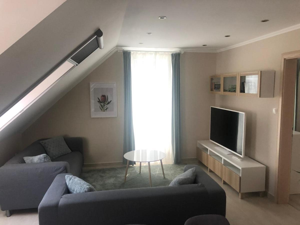 Galeria Apartmanhaz Keszthely Zewnętrze zdjęcie