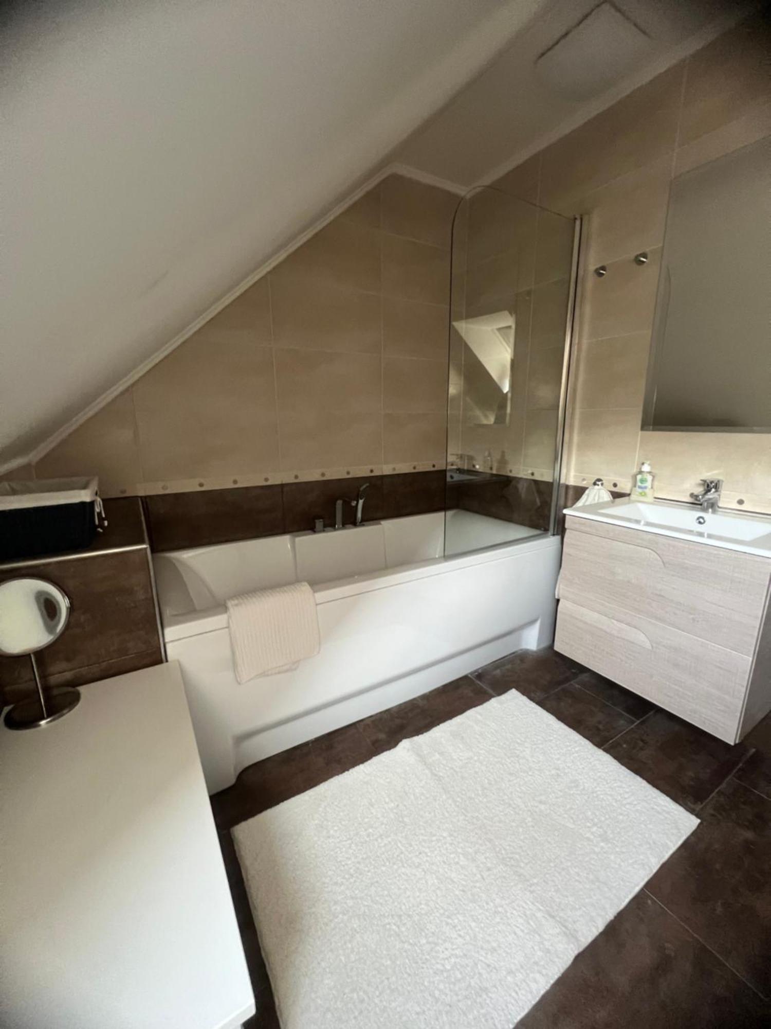 Galeria Apartmanhaz Keszthely Zewnętrze zdjęcie